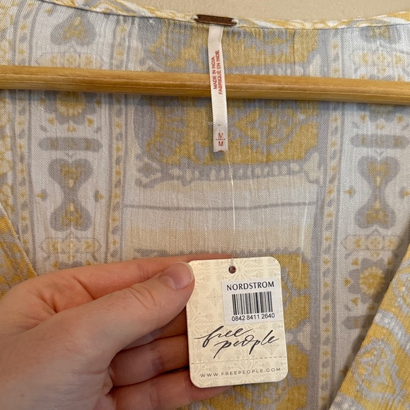 Free People Gold and Cream Blouse - Picture 2 of 5